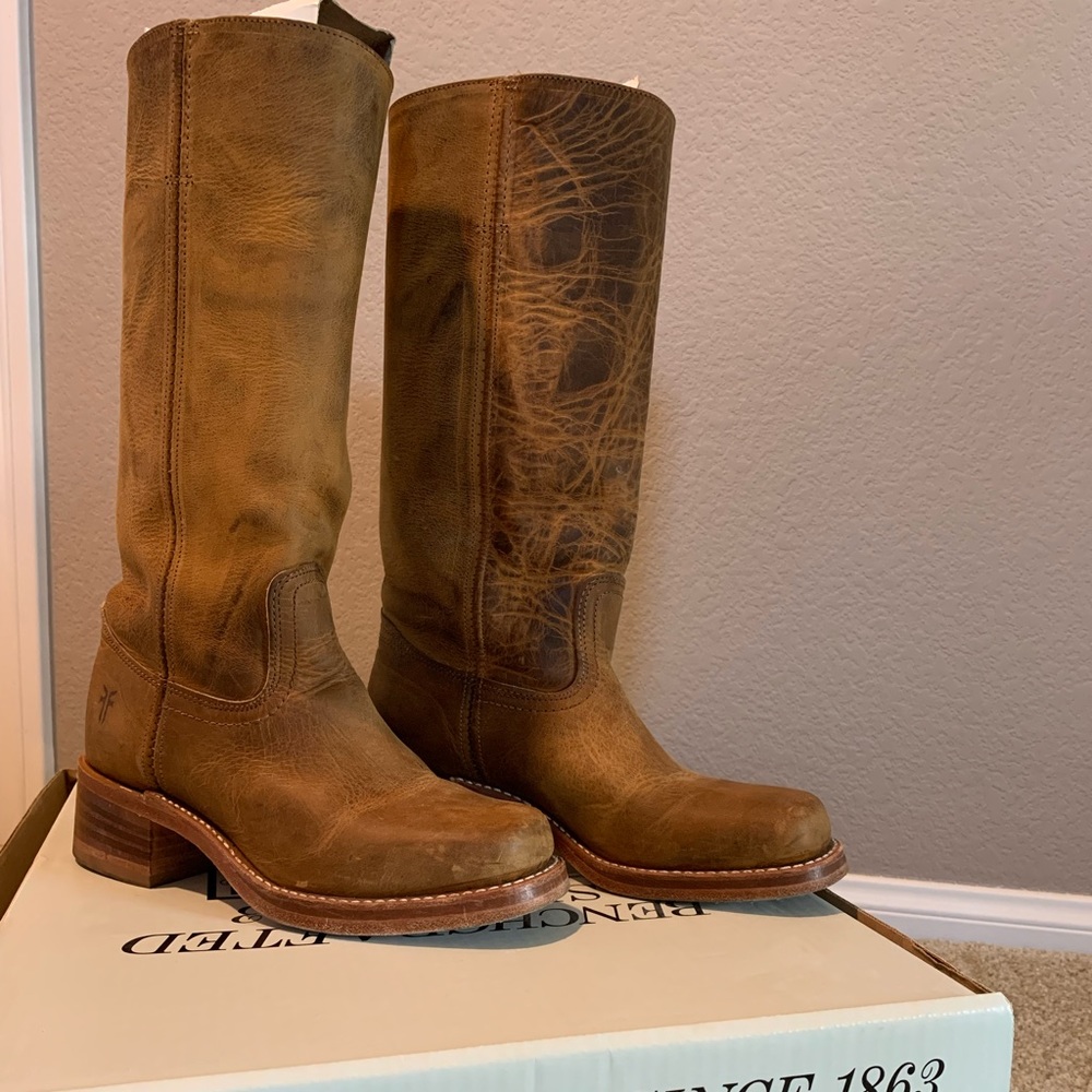 Frye Campus boots, dark brown, size 7M